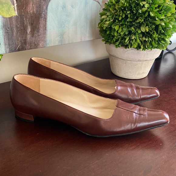 CHRISTIAN LOUBOUTIN ICONIC RED-SOLED POINTED TOE LOW HEEL PUMPS SIZE 41 🌟EUC🌟 - Picture 4 of 17